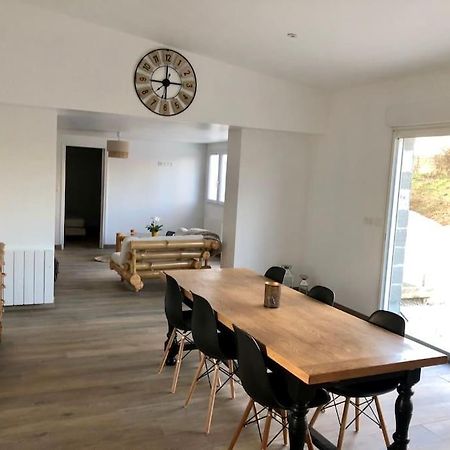 Logement De Plain-Pied Avec Jardin, Terrasse Gurgy Dış mekan fotoğraf