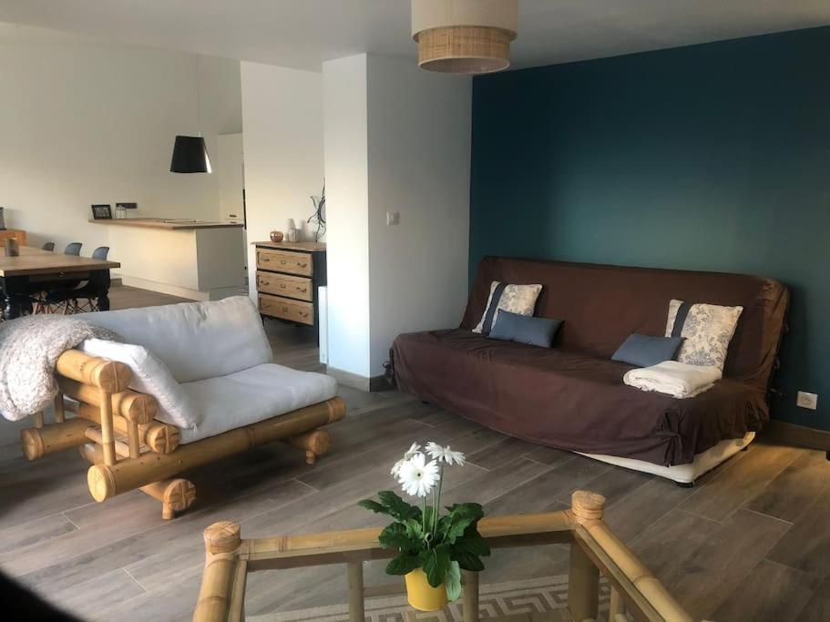 Logement De Plain-Pied Avec Jardin, Terrasse Gurgy Dış mekan fotoğraf