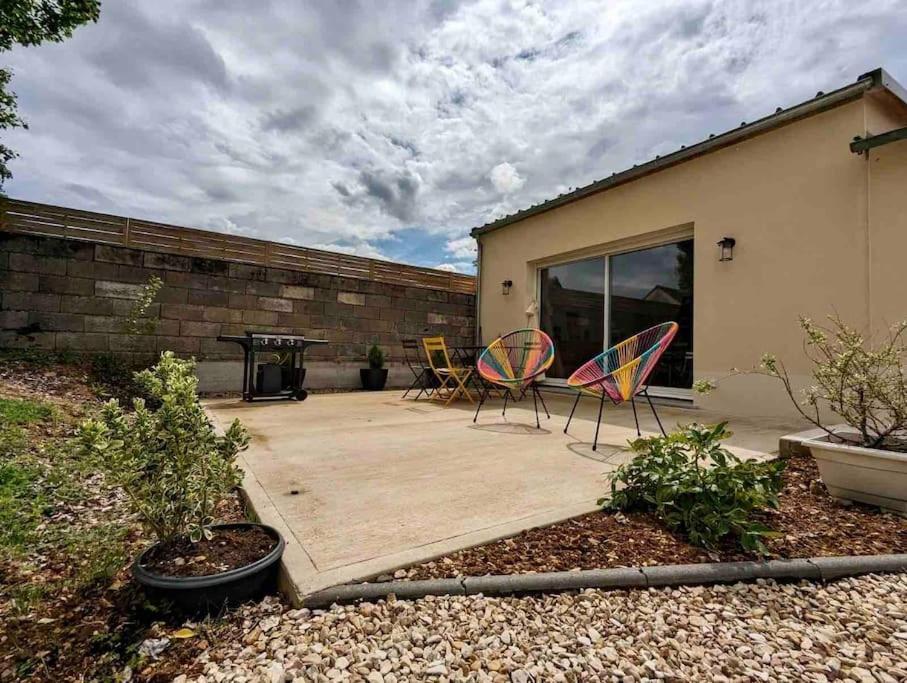 Logement De Plain-Pied Avec Jardin, Terrasse Gurgy Dış mekan fotoğraf